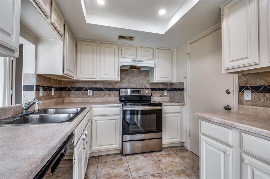 10814 Gable Drive