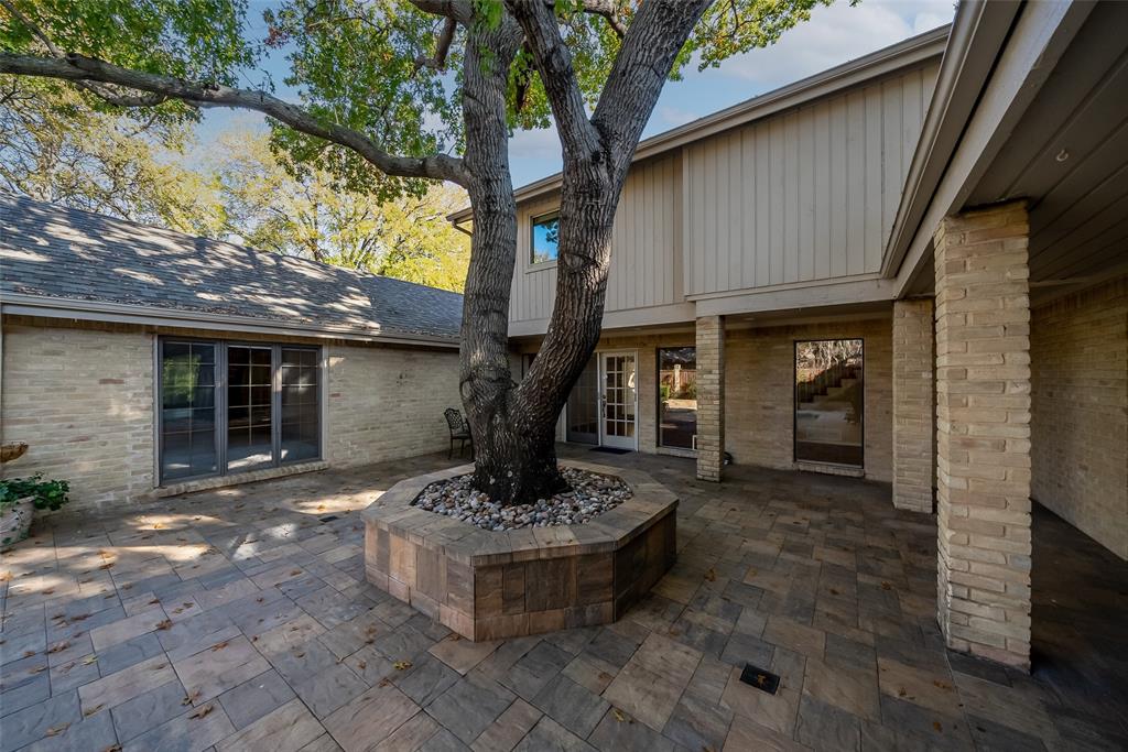 1213 Wimbledon Lane
