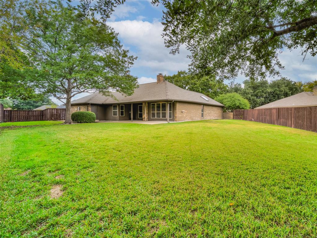 2626 Mariposa Circle