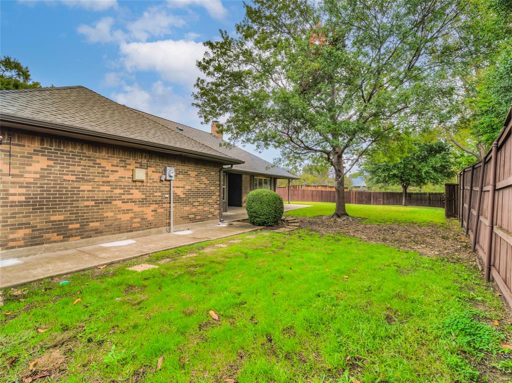 2626 Mariposa Circle