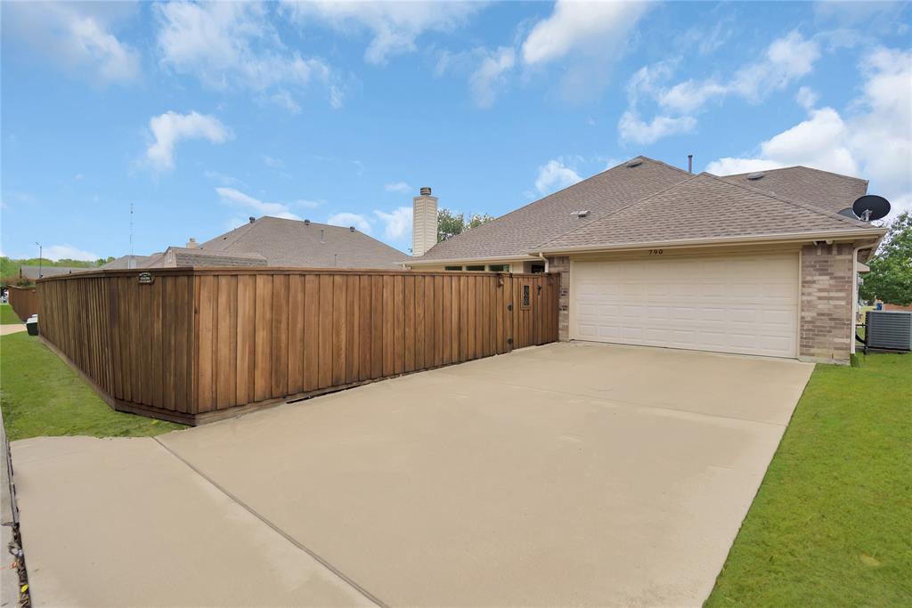 790 River Rock Lane