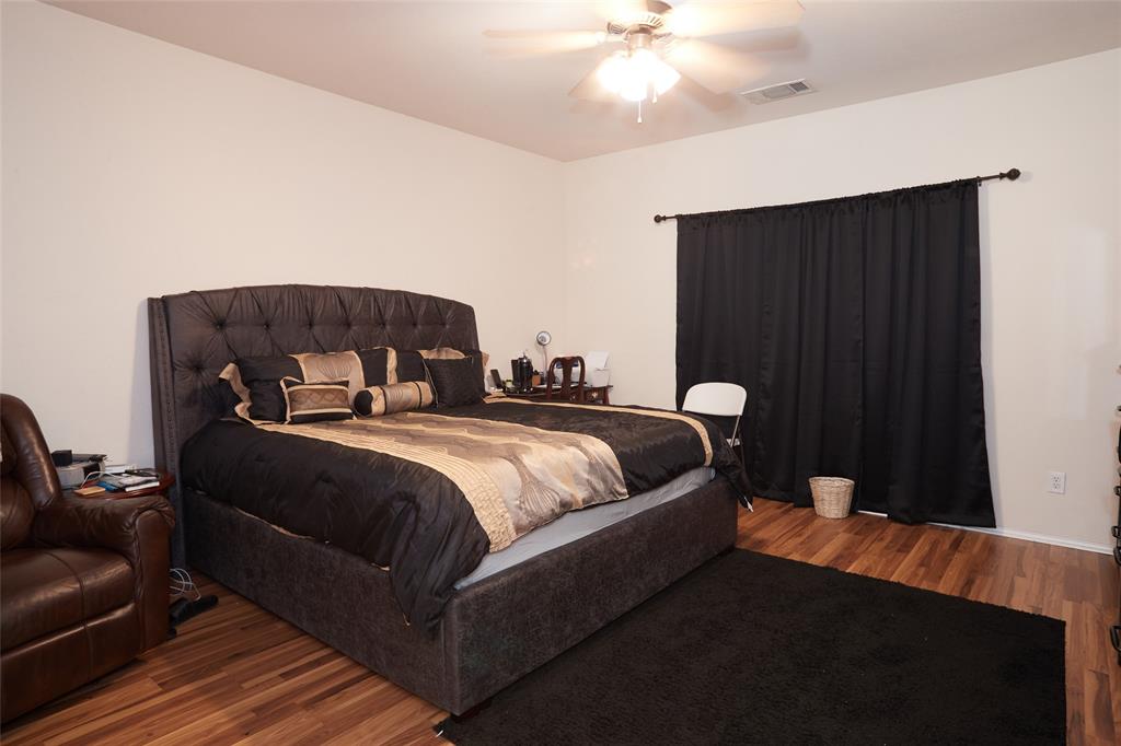 813 Loftin