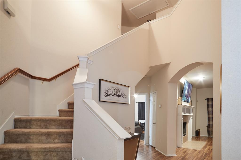813 Loftin