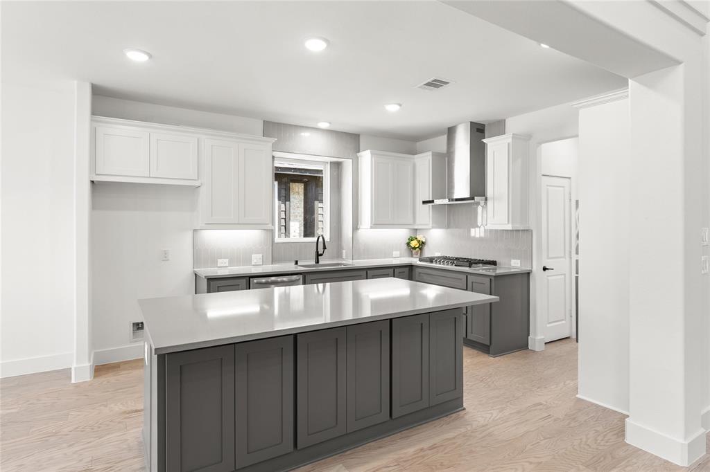 5501 Pooley Lane