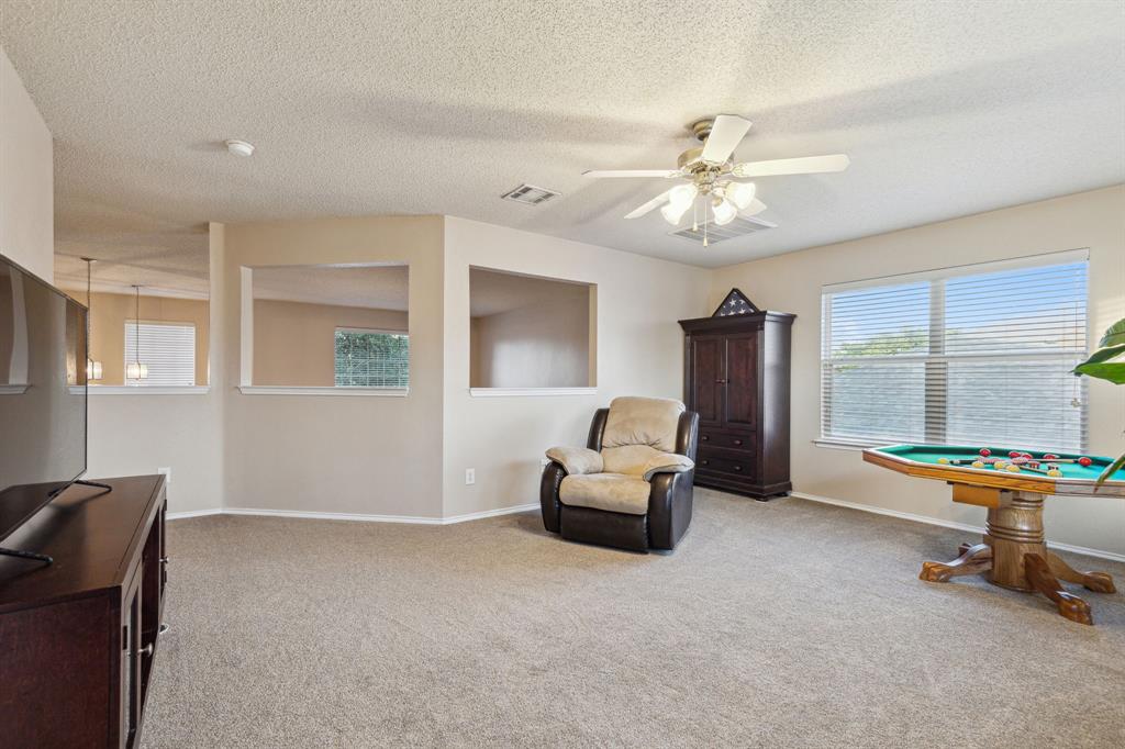 9909 Nixon Drive