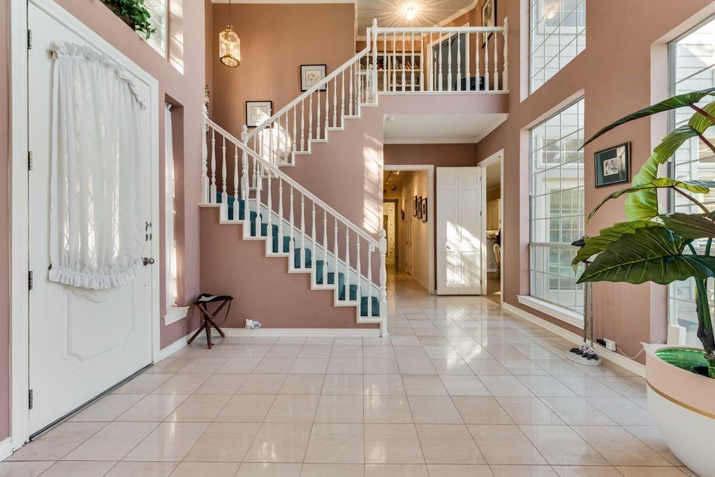 4537 Southgate Drive