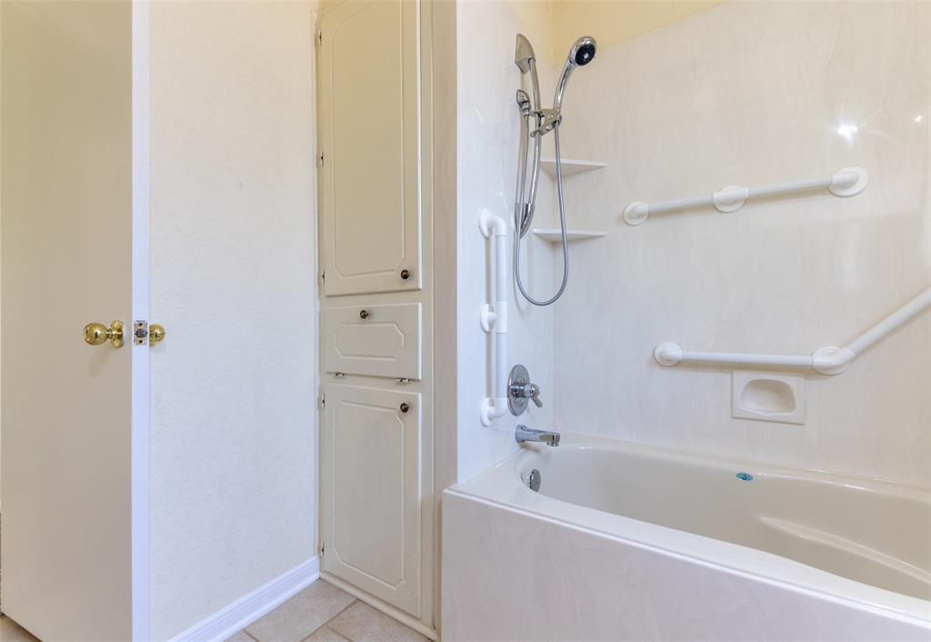5605 Atlantis Terrace
