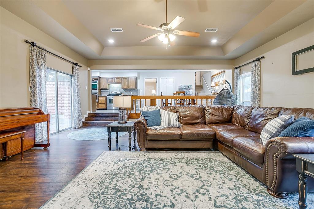 1317 Killian Drive