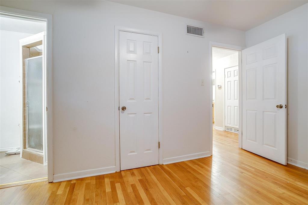 1317 Killian Drive