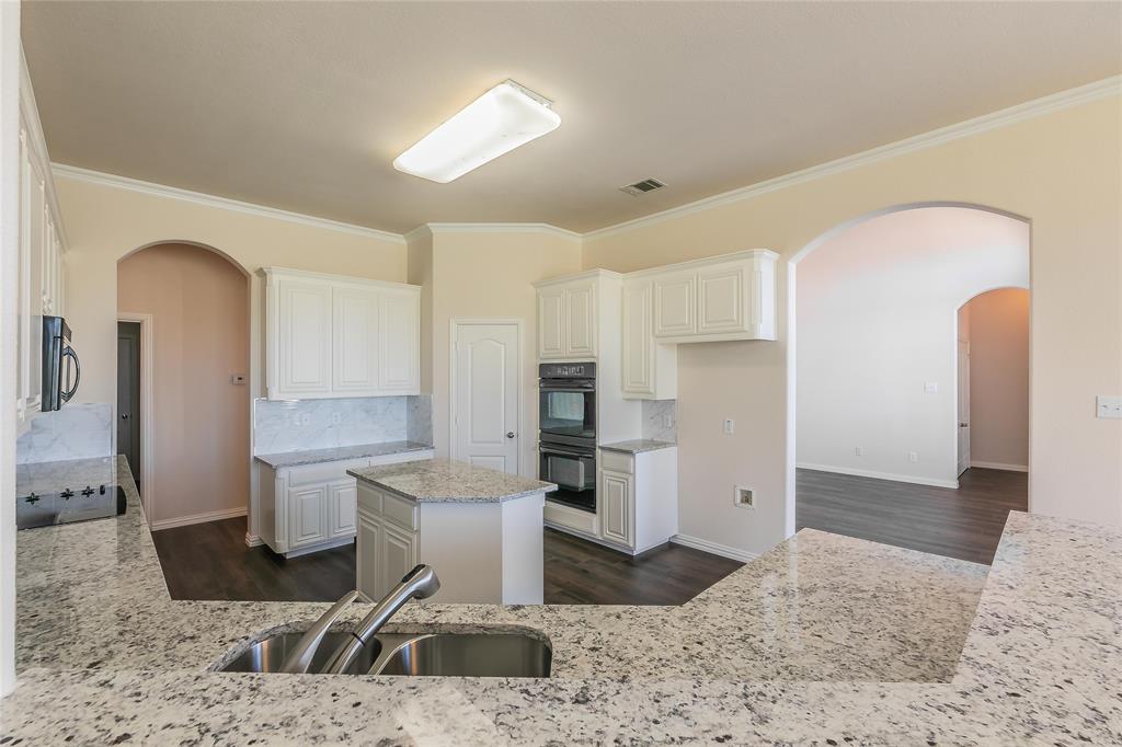 1006 Horse Creek Road