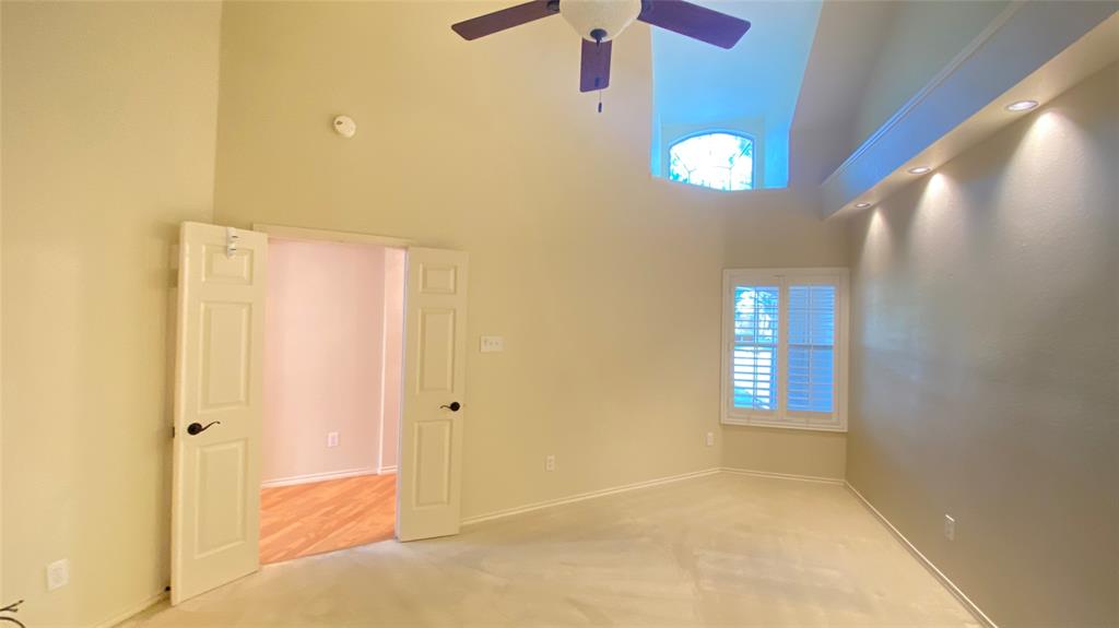 4100 Hedgerow Drive