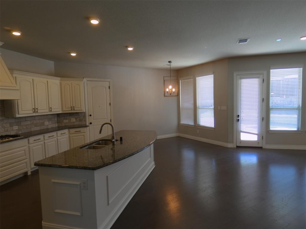 7917 Weatherford Trace