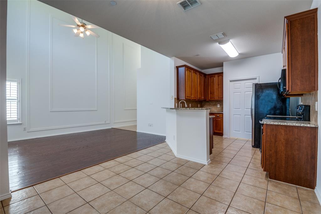3240 Twist Trail