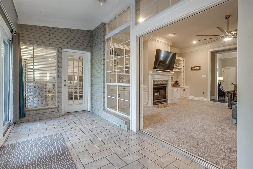 2801 Bent Oaks Drive