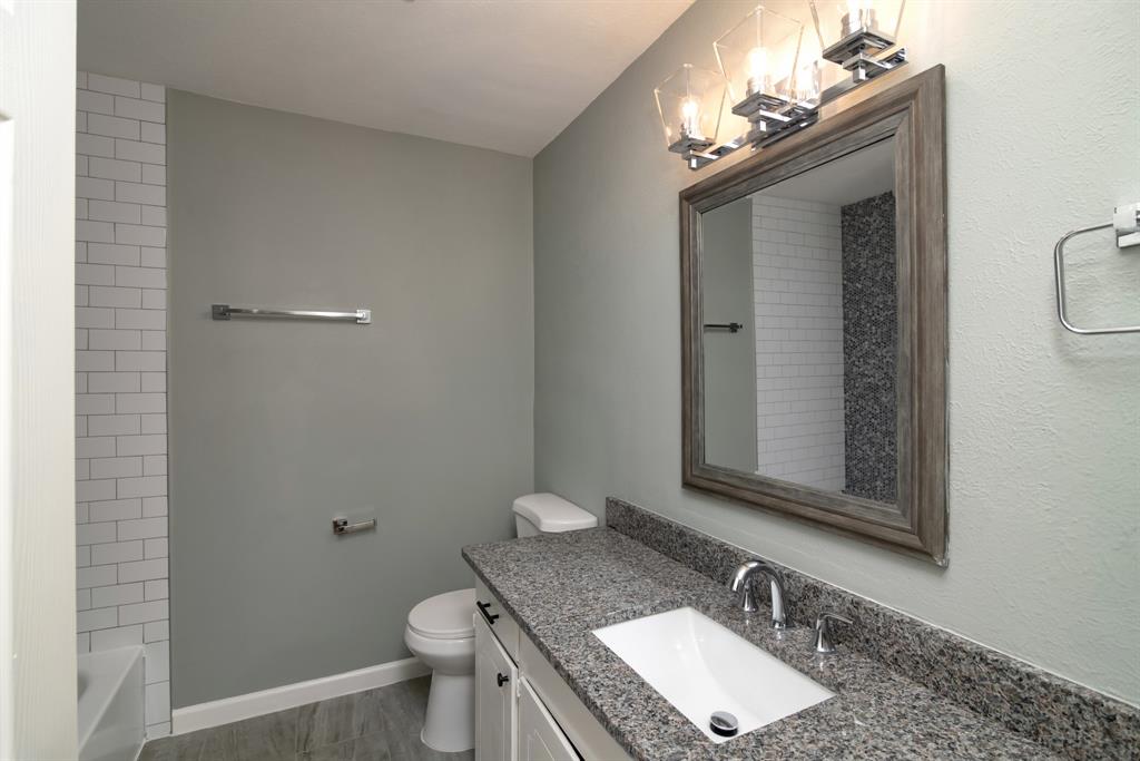 2308 Miriam Lane