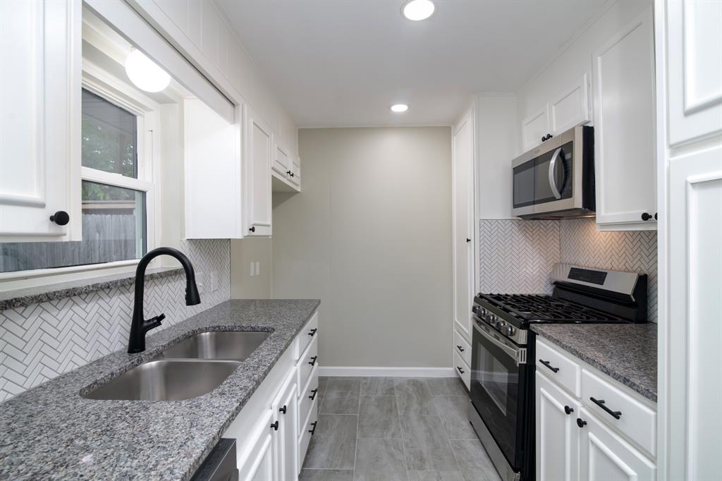 2308 Miriam Lane