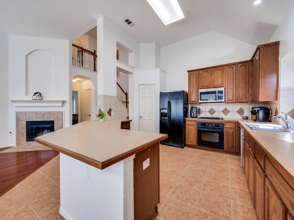 11631 La Grange Drive