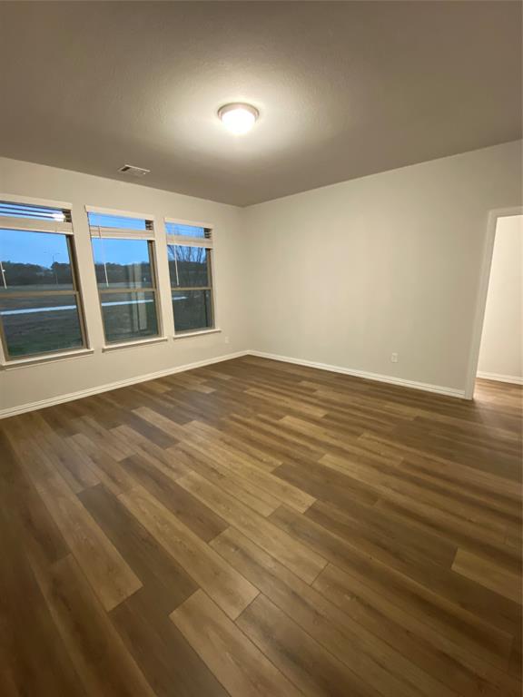 1005 Cascade Drive
