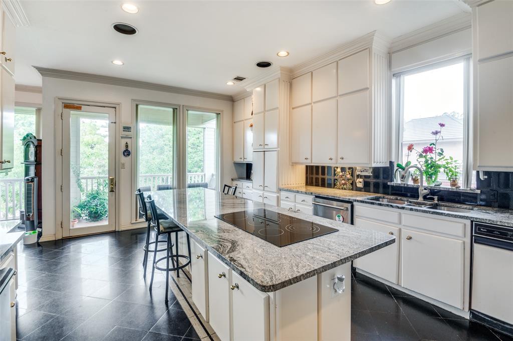 2323 Table Rock Court