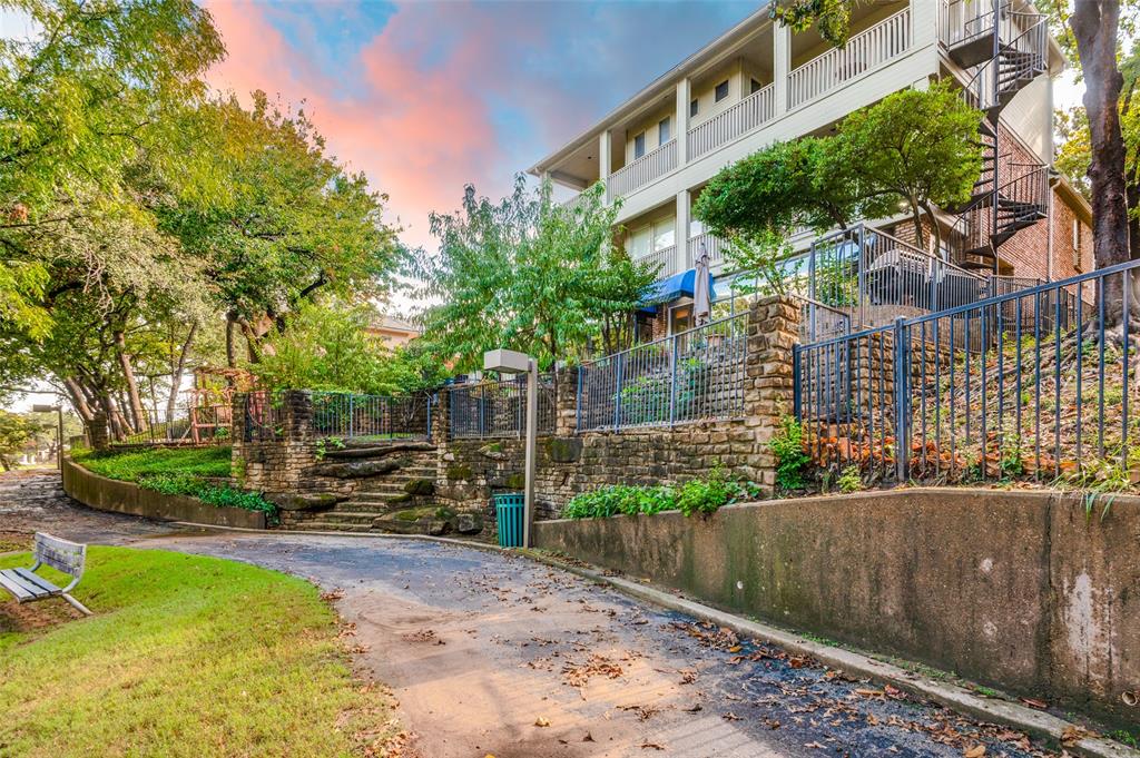 2323 Table Rock Court