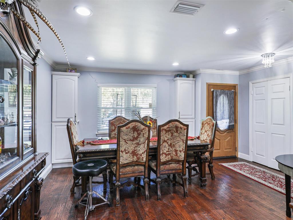 3516 Shorecrest Drive