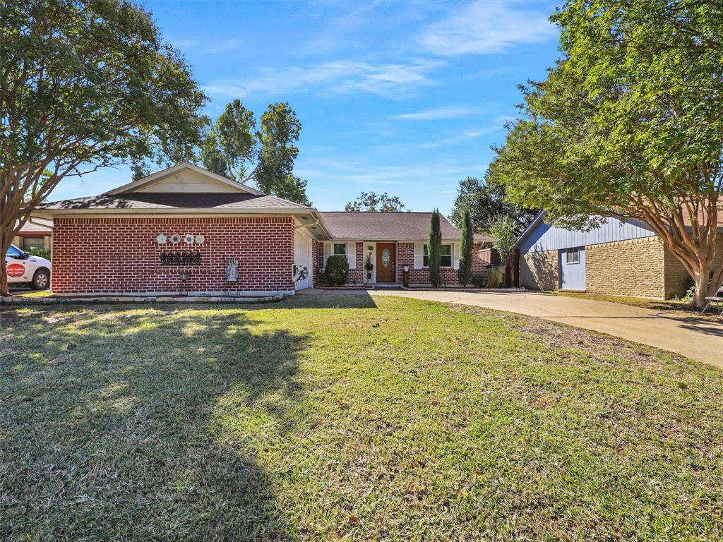 3516 Shorecrest Drive