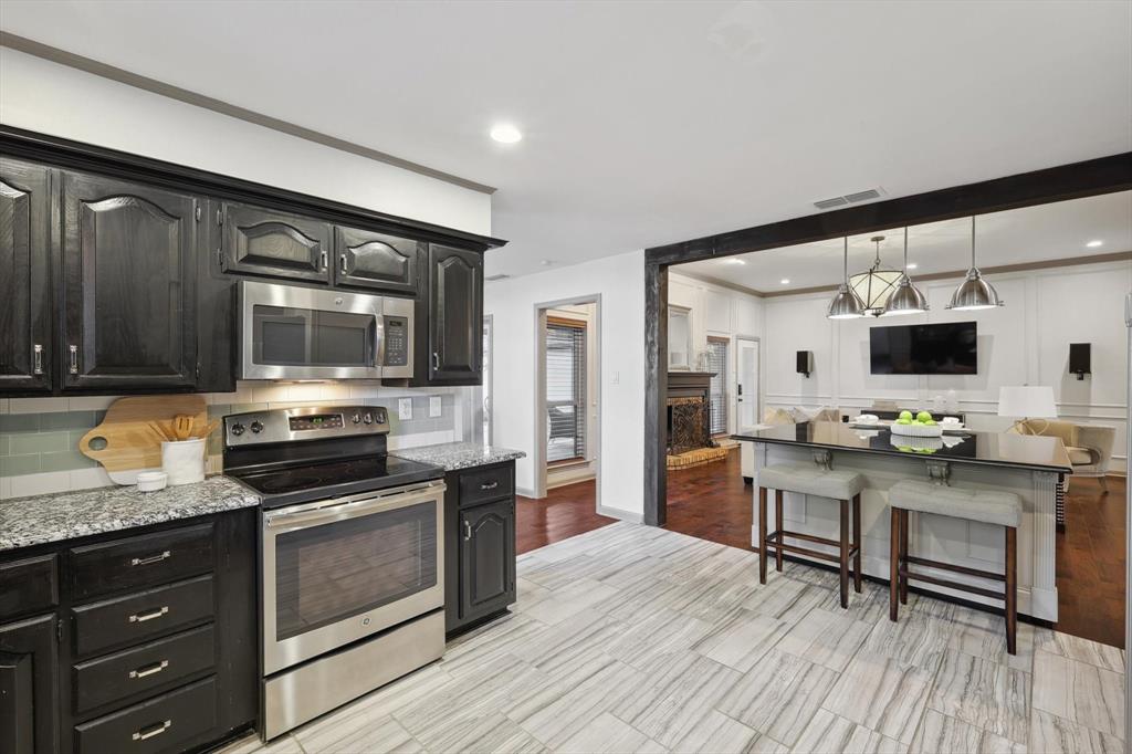7738 Lemmonwood Drive