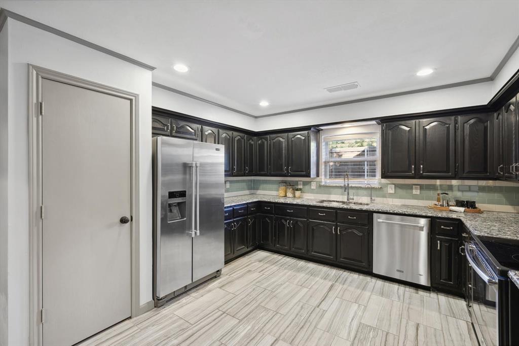 7738 Lemmonwood Drive
