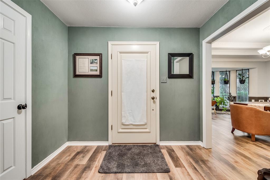 5205 Wind Rock Court