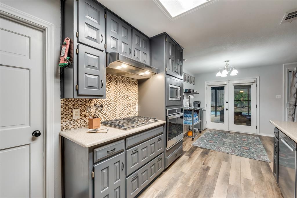 5205 Wind Rock Court