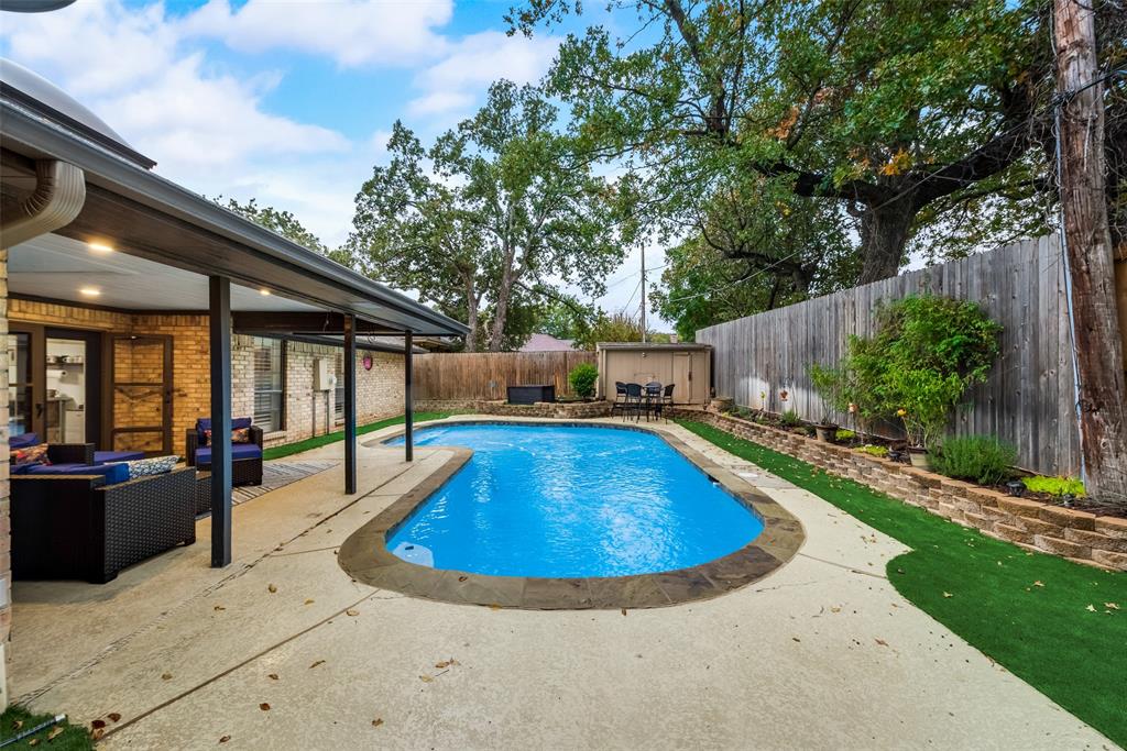 5205 Wind Rock Court