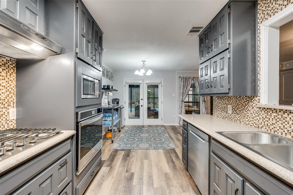 5205 Wind Rock Court
