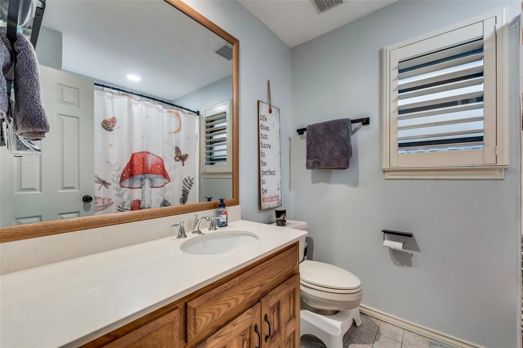 5205 Wind Rock Court