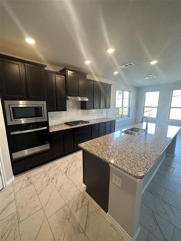 705 Quanah Way