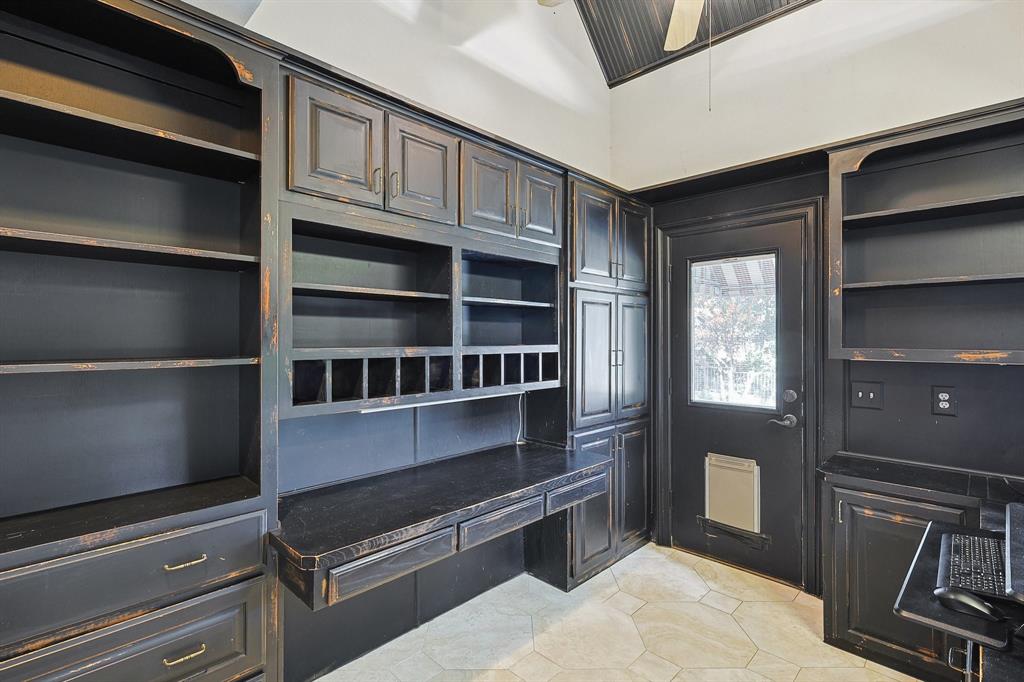 2331 Table Rock Court