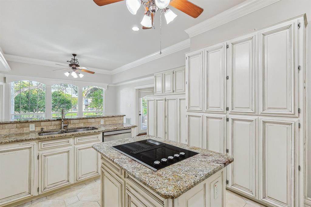2331 Table Rock Court