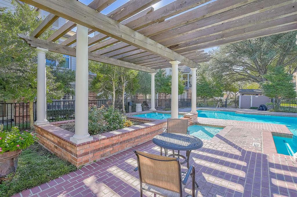 2524 Preston Road, #105