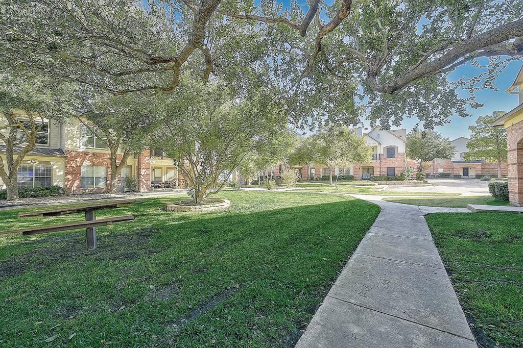 2524 Preston Road, #105