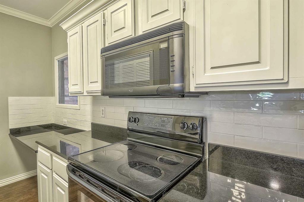 2524 Preston Road, #105
