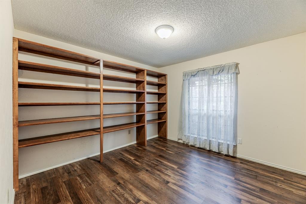 2002 Shadow Ridge Drive