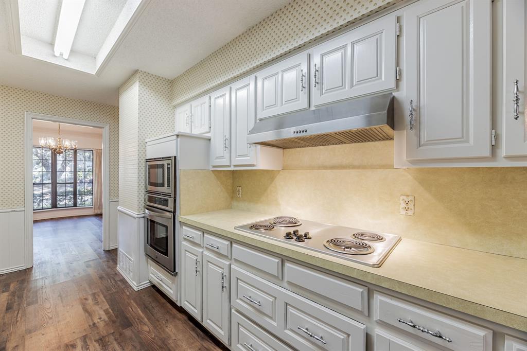 2002 Shadow Ridge Drive