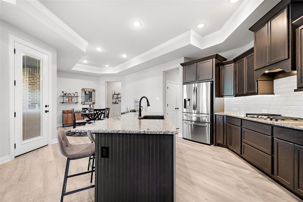 926 Sendera Lane