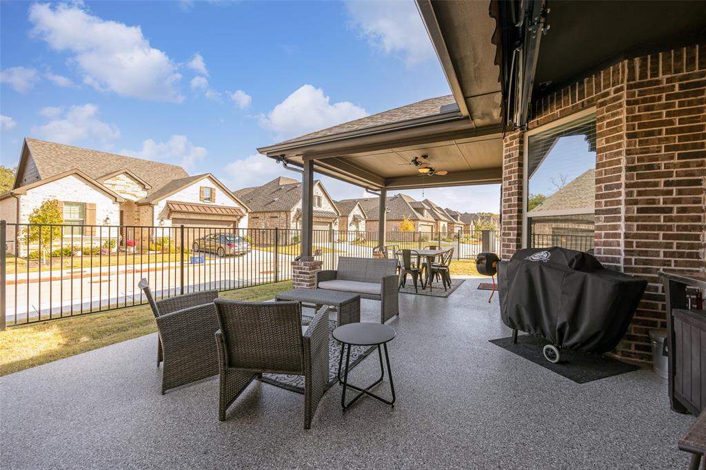 926 Sendera Lane