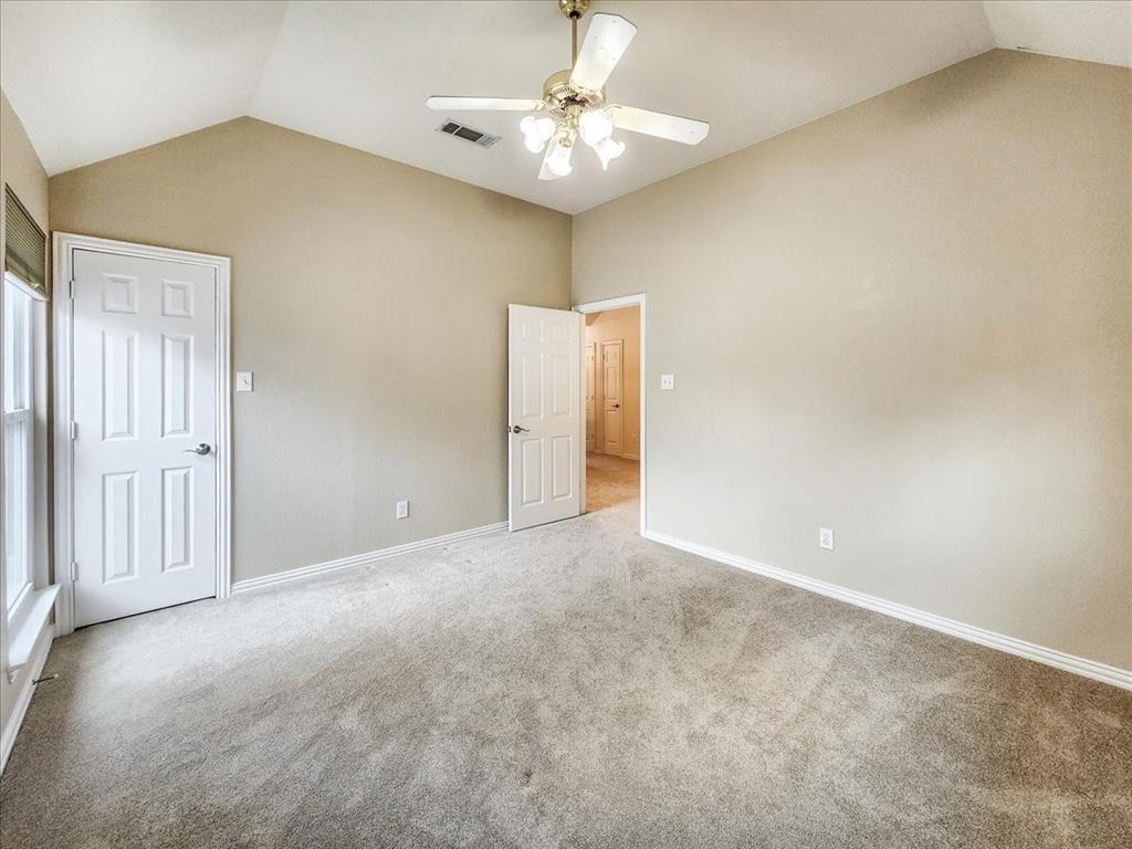 2407 Hedgeapple Drive