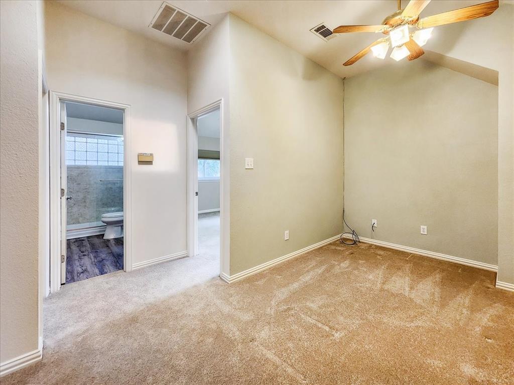 2407 Hedgeapple Drive