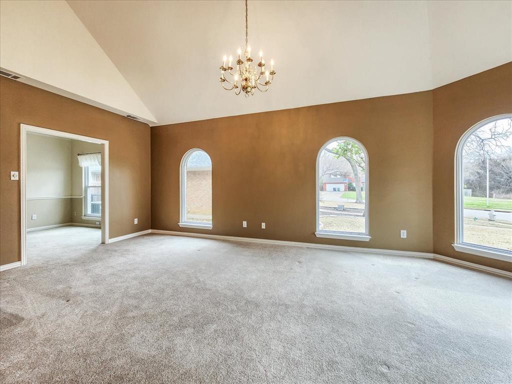 2407 Hedgeapple Drive
