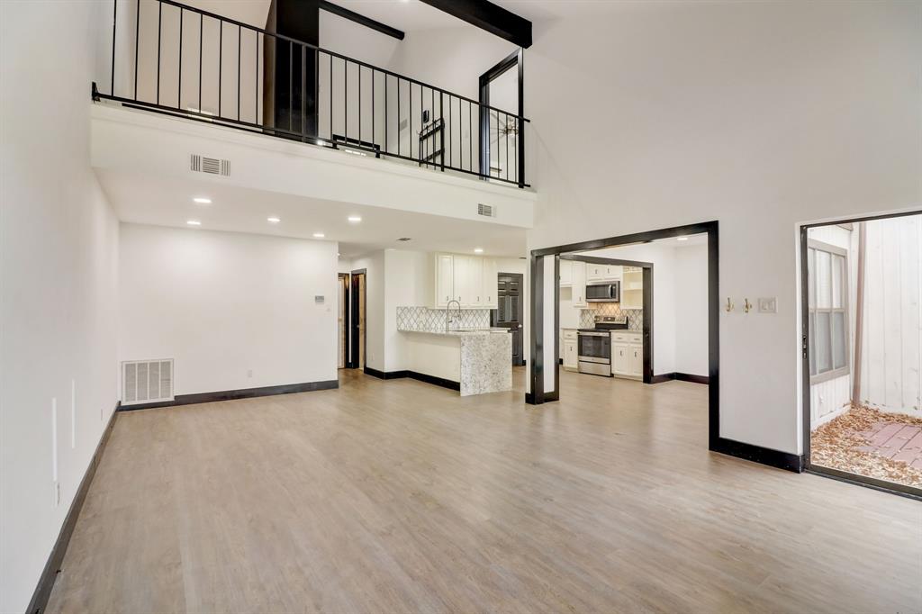 546 Yacht Club Drive
