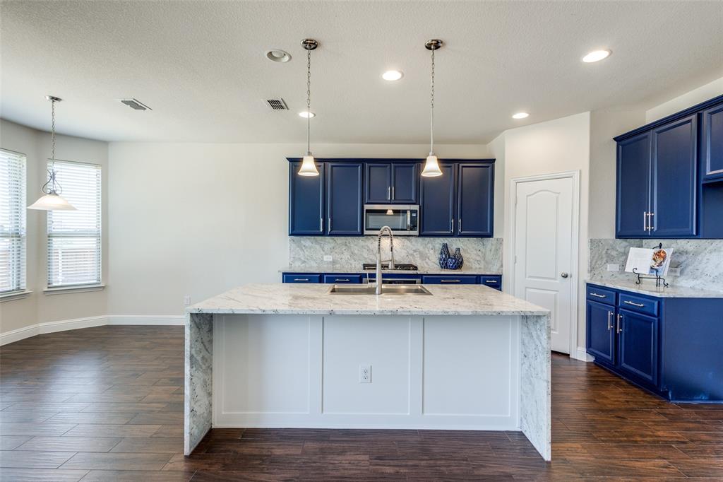 1400 Nacogdoches Trail