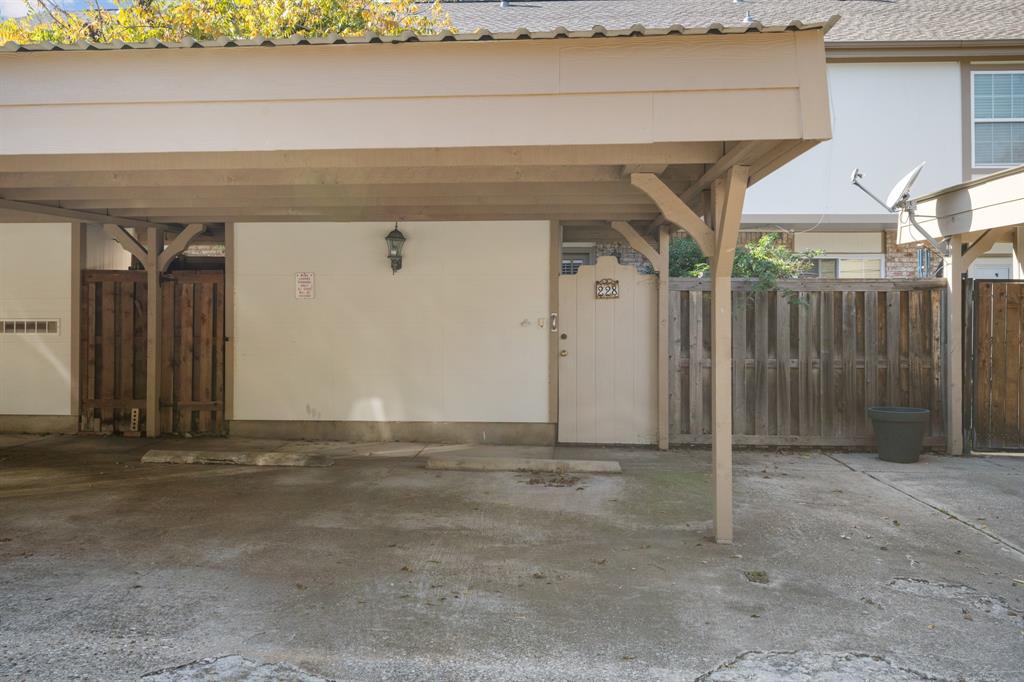 228 Westview Terrace