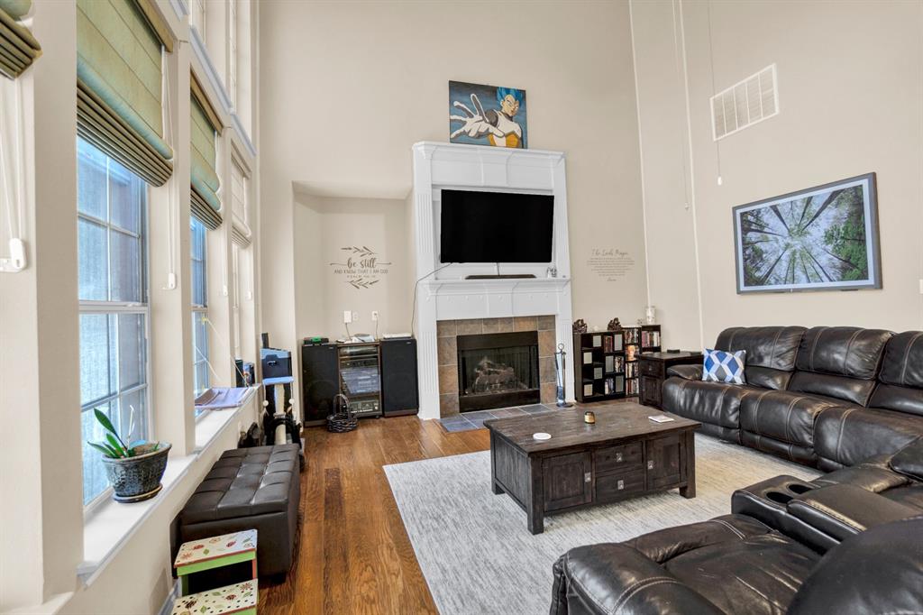2001 Fleming Drive